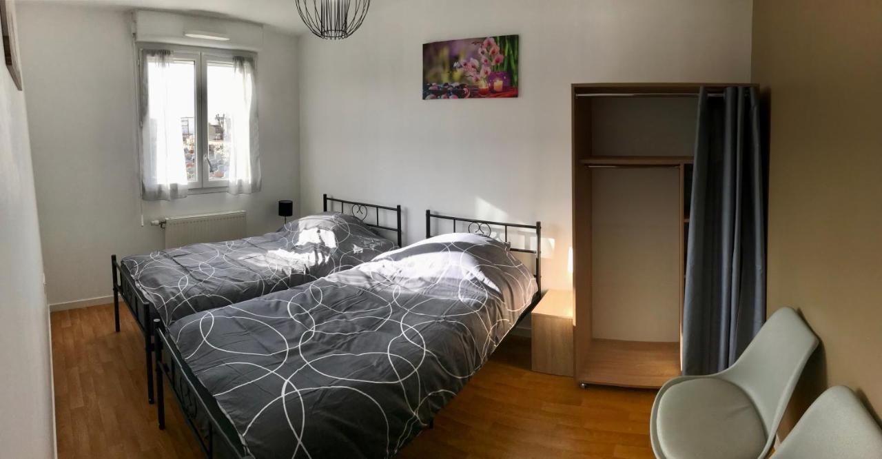 Agreable Maison Proche Gare Avec Parking Gratuit Le Mans Exterior photo
